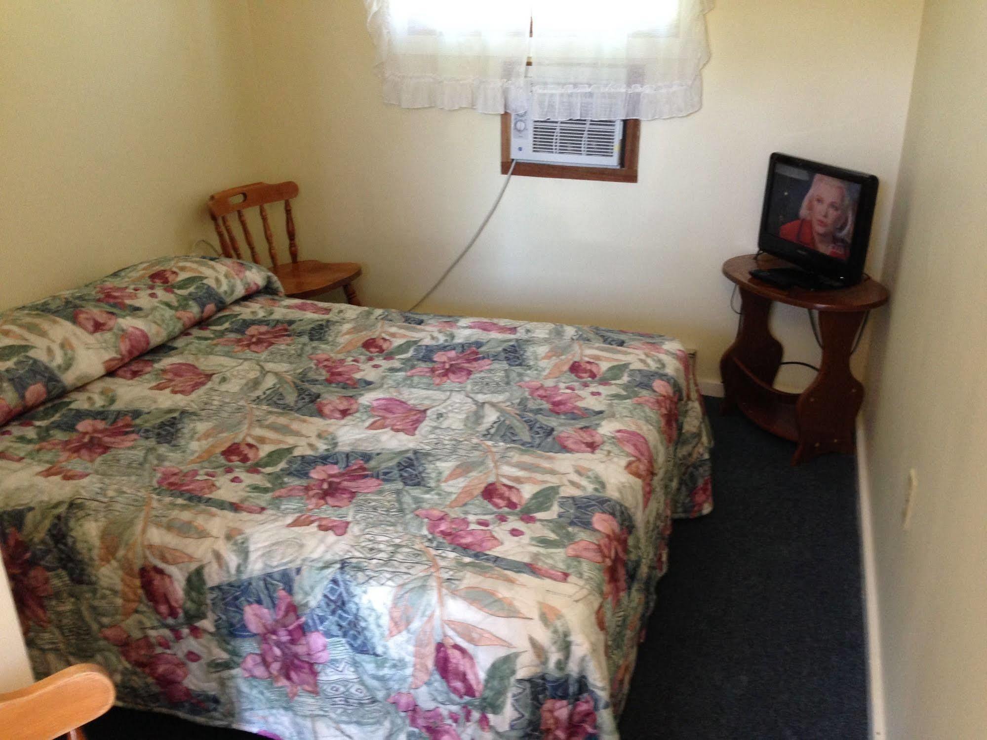 Marvin Gardens Motel Олд Орчард Бийч Екстериор снимка