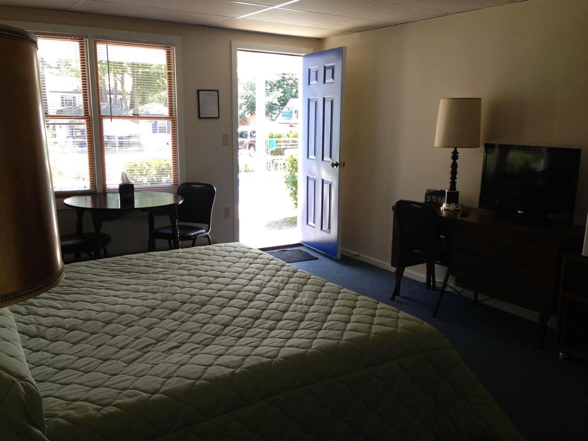 Marvin Gardens Motel Олд Орчард Бийч Екстериор снимка